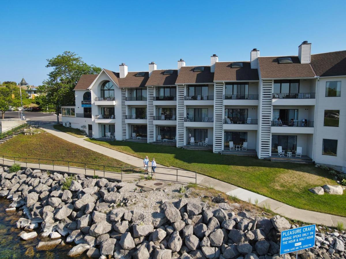 228 Edgewater Inn Charlevoix Luaran gambar